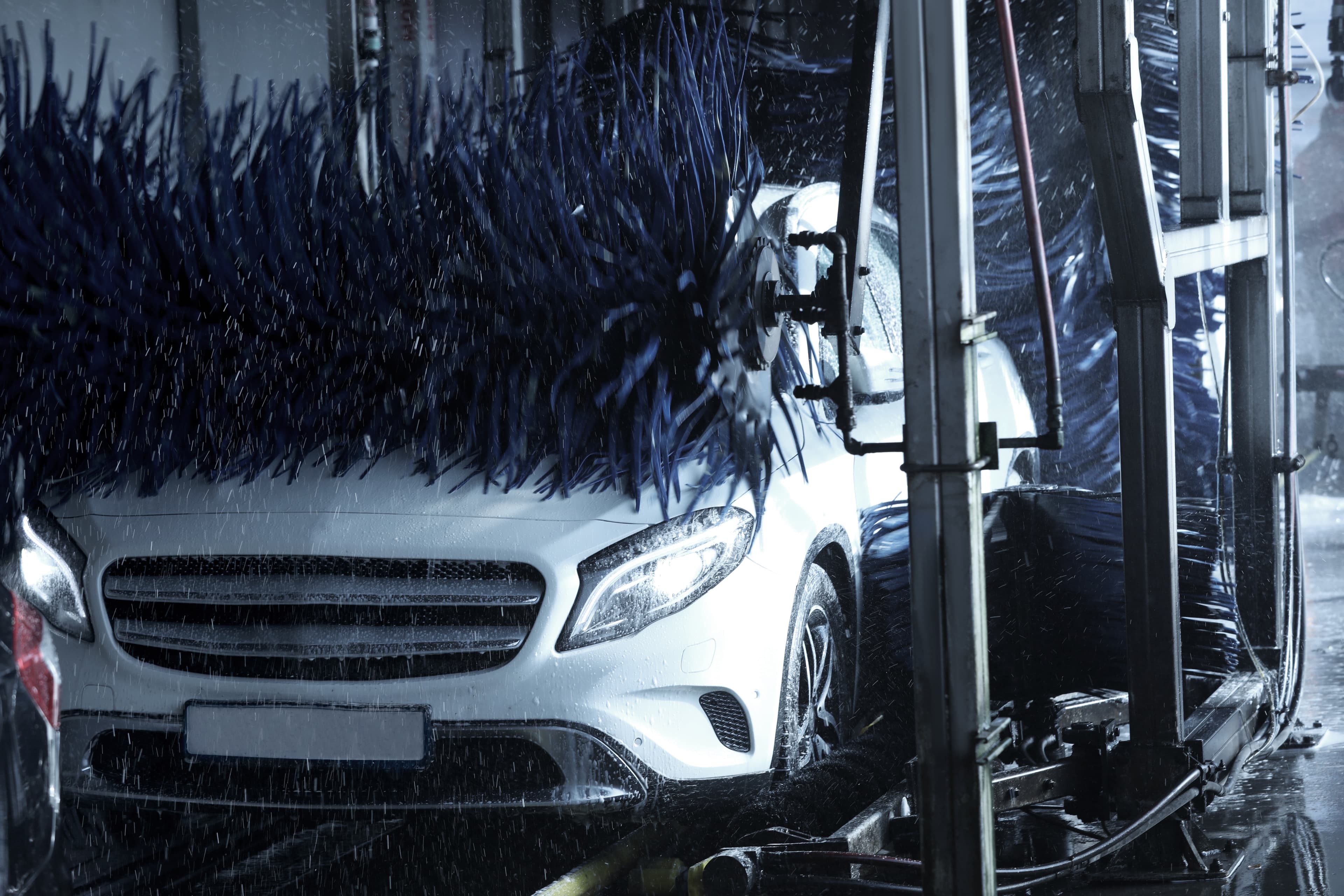 Modern automatic car wash facility in Islamabad